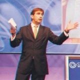 Bild: Erster 5 Sterne Redner in 3D - Trendforscher Sven Gabor Janszky in 3D Beilage der Augsburger Allgemeinen
